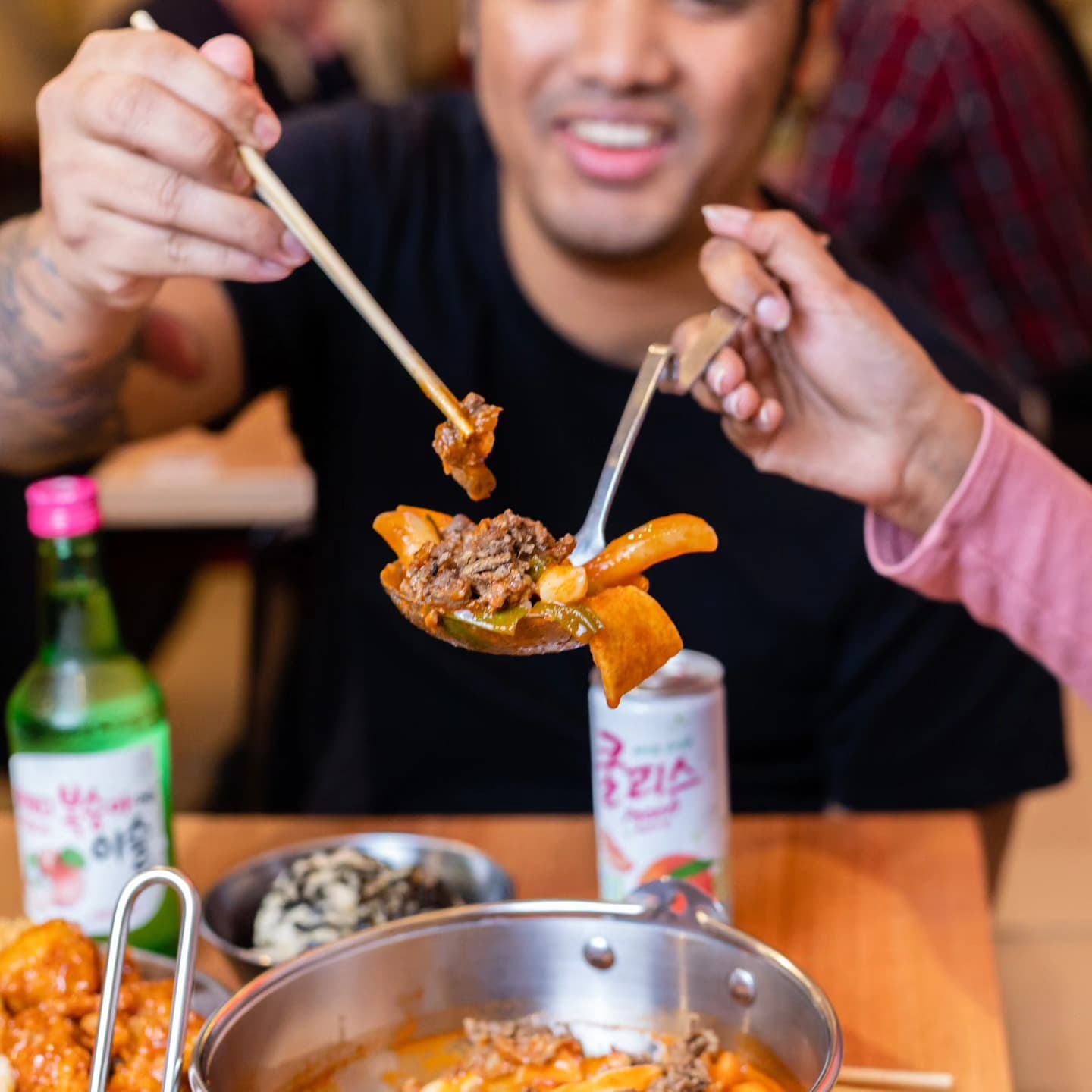 Preparing tteokbokki